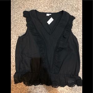 Flutter sleeve lace peplum top